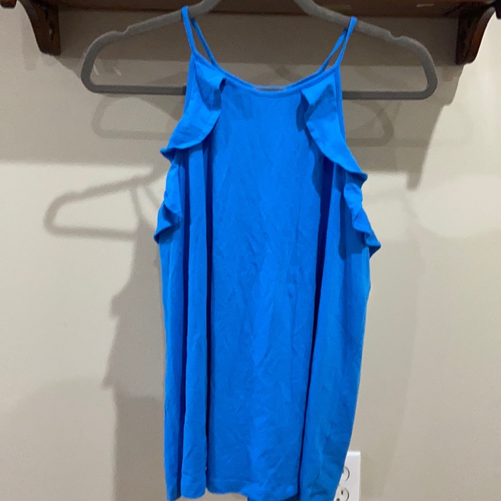 Lilly Pulitzer cute ruffle tank top! Never worn! Size M